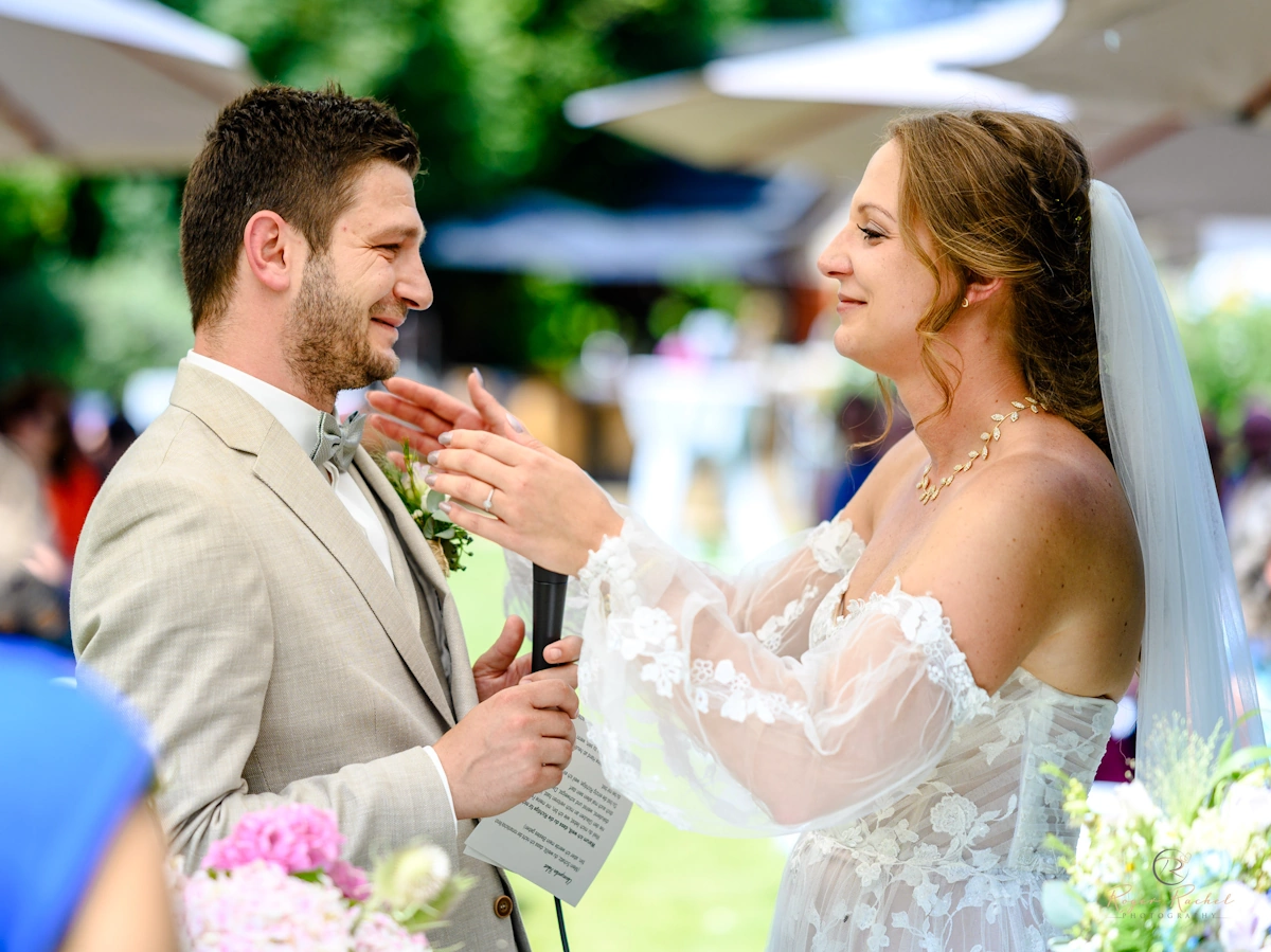 Stürmische Liebe freiheiraten.de